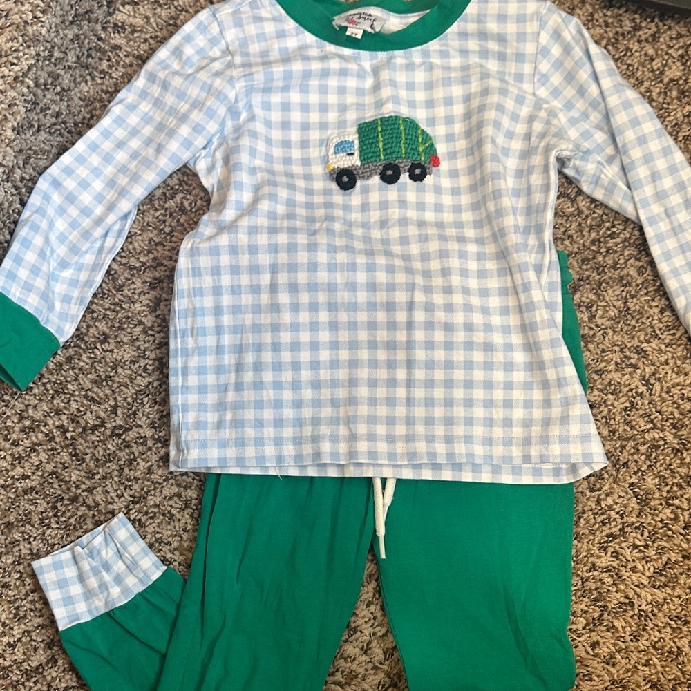 CAROLINA SMOCK CO. Trash truck smocked outfit